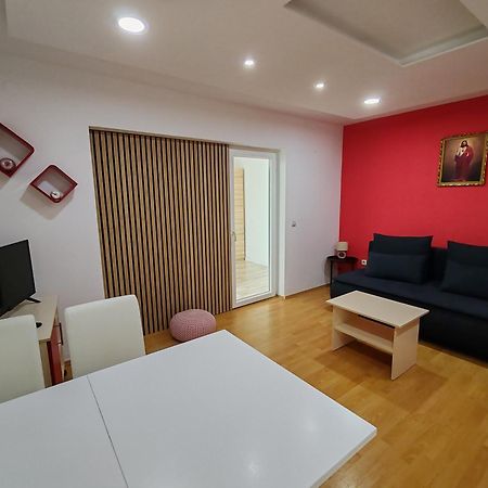 Apartments La Natalli Baška Esterno foto